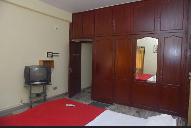 Padmavathi Family Guest House فيساخاباتنام المظهر الخارجي الصورة