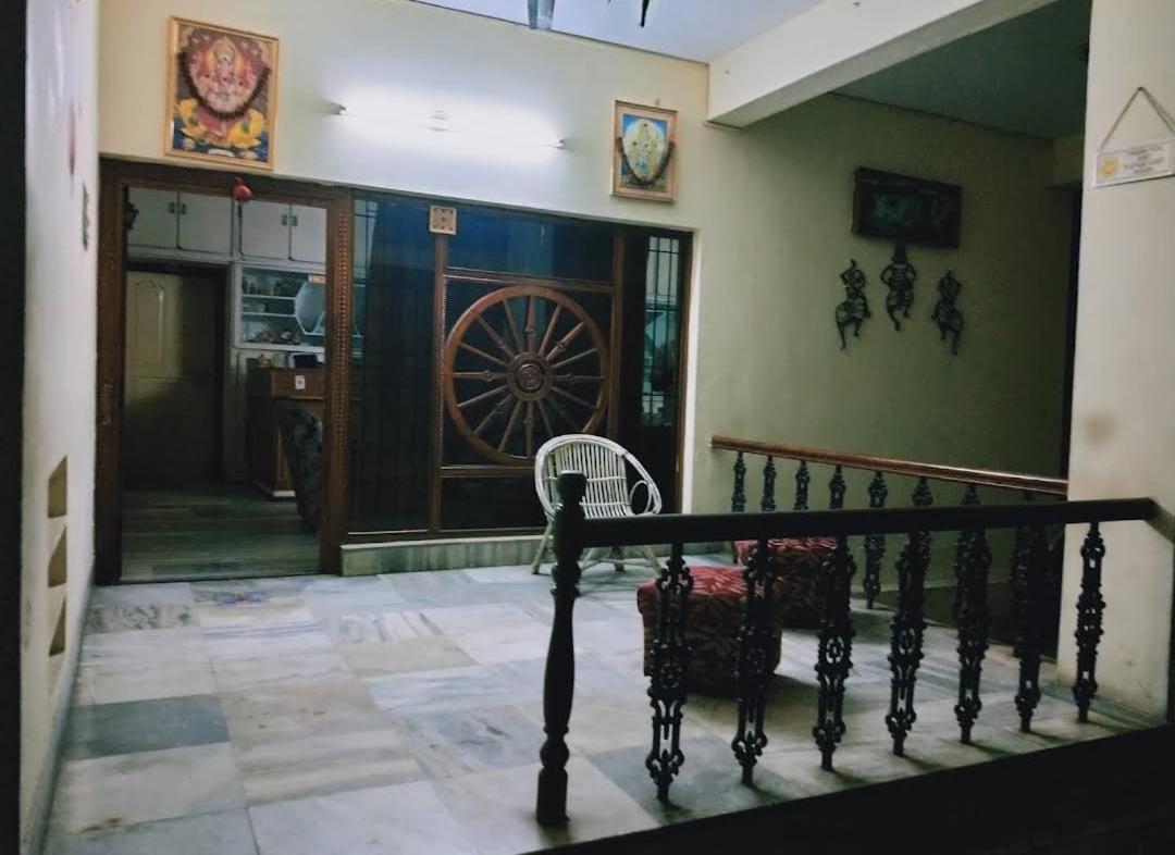 Padmavathi Family Guest House فيساخاباتنام المظهر الخارجي الصورة